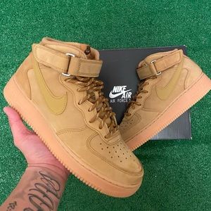 Air Force 1 wheat mid